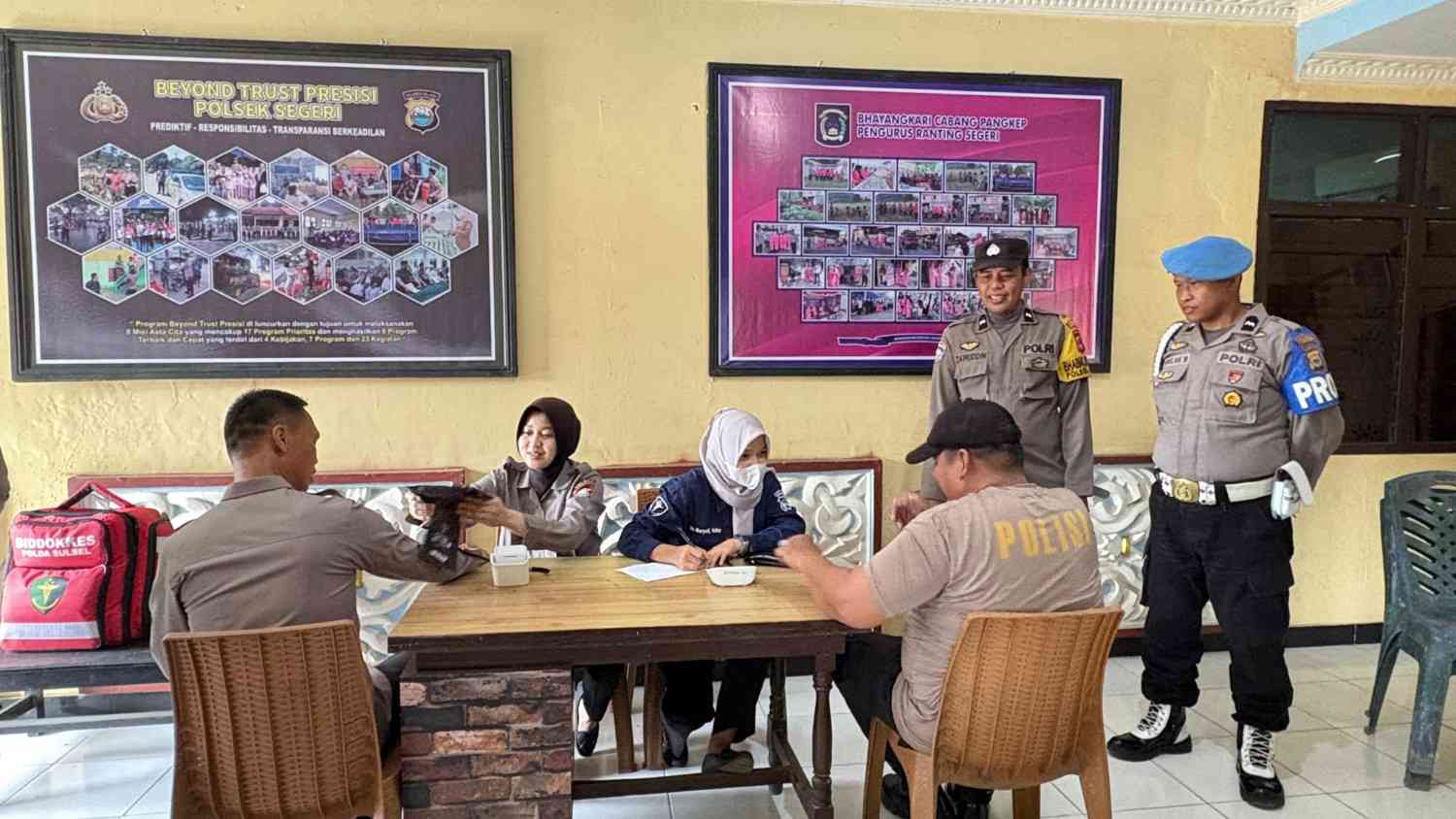 Personel Polsek Segeri Jalani Pemeriksaan Kesehatan Berkala dari Bidokkes Polres Pangkep