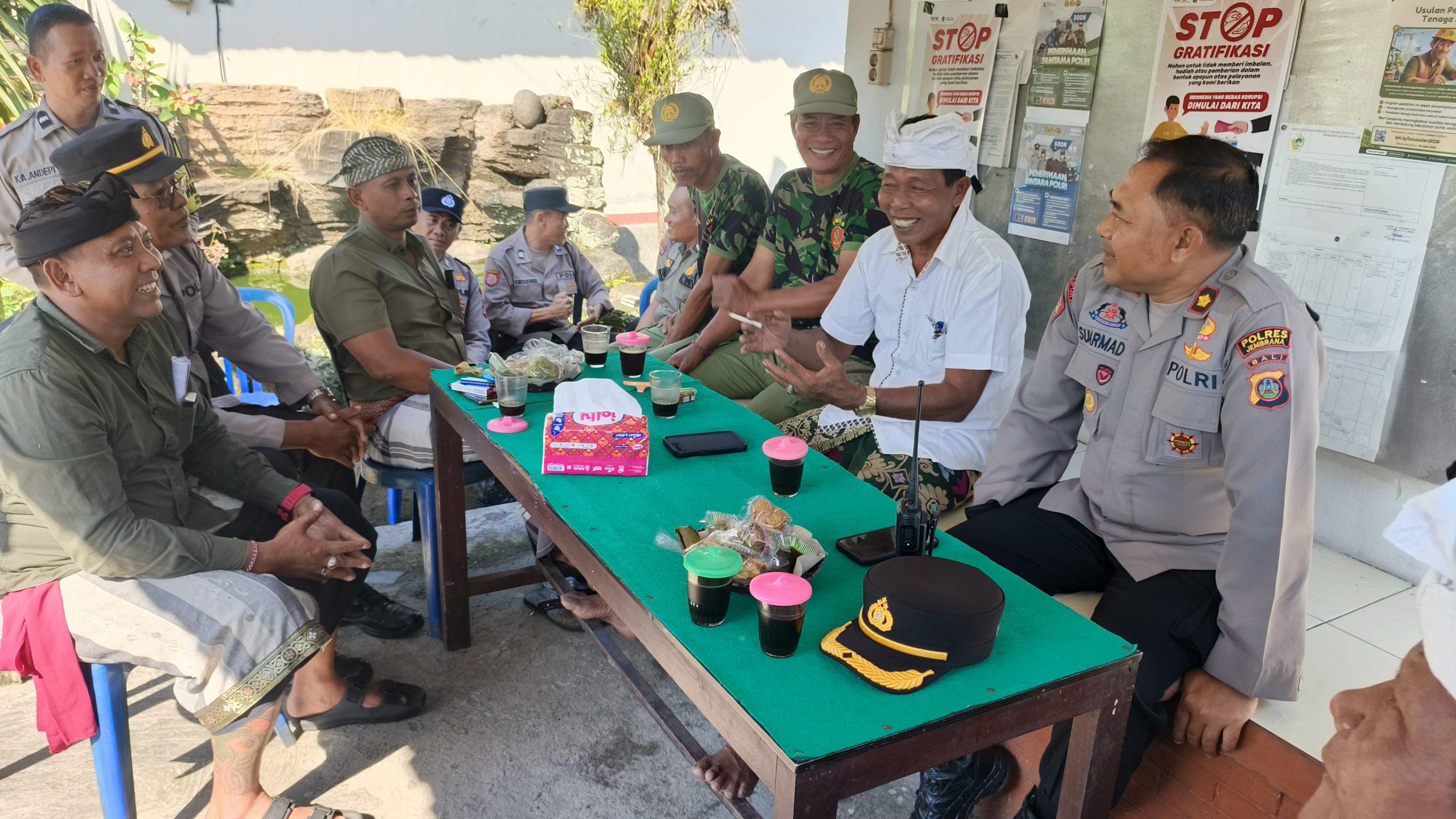 Polsek Pekutatan Perkuat Sinergitas dengan Masyarakat Melalui Sabuk Kamtibmas di Desa Gumbrih