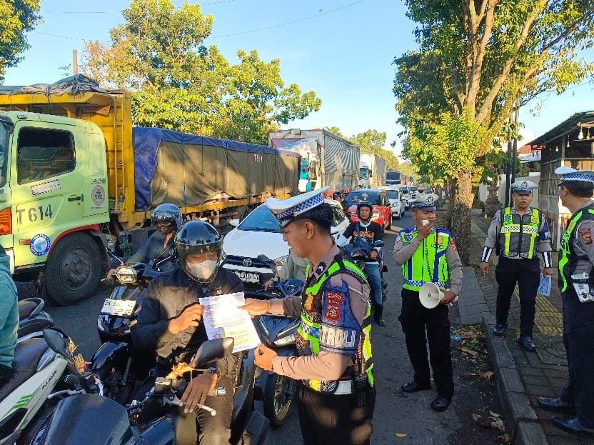 Polres Jembrana Gencarkan Edukasi Tertib Berlalu Lintas, Wujudkan Jalan Aman dan Nyaman bagi Masyarakat