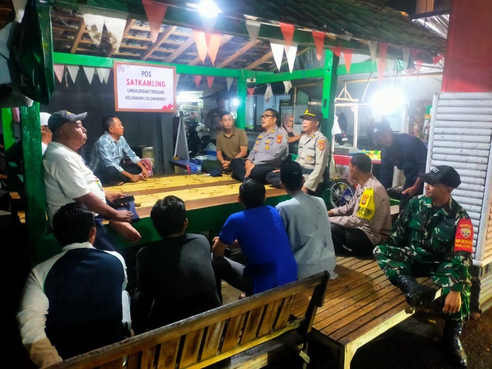 Ngopi Bareng Warga, Polsek Negara Perkuat Sinergi Keamanan di Loloan Barat