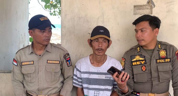 Sempat Viral, Jukir Liar Di Pantai Padang Akhirnya Diamankan Tim Satgas Satpolpp Kota Padang.