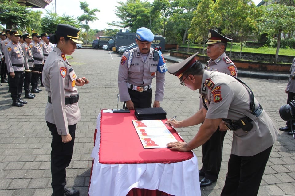 Mutasi dan Promosi Jabatan Perkuat Soliditas dan Pelayanan Polres Jembrana