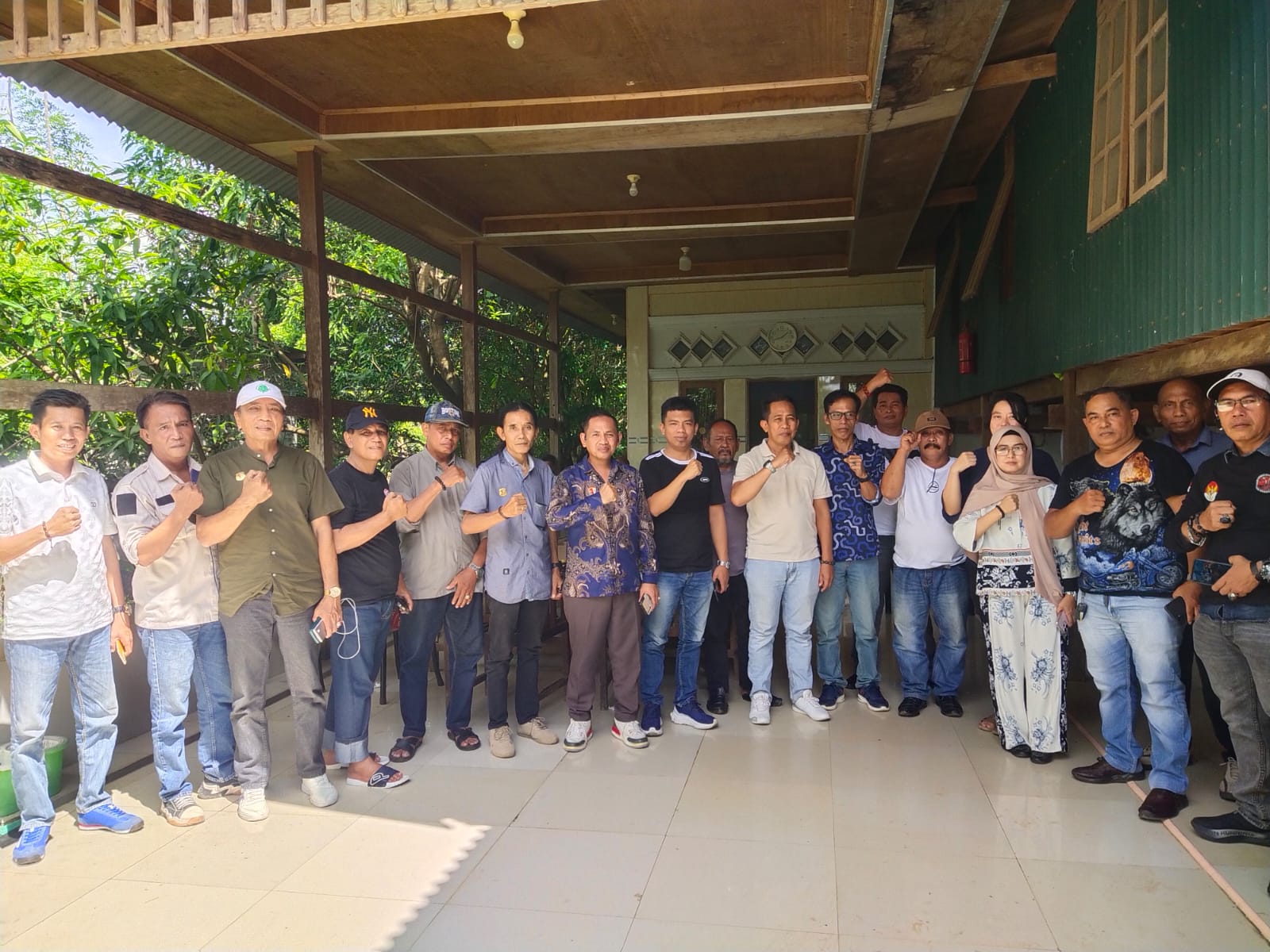 Ketua Umum LBH Tombak Keadilan Silaturahmi dengan Pengurus DPD Pangkep di Labakkang