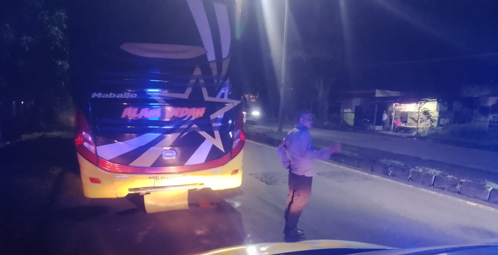 Ciptakan Rasa Aman Polsek Mandalle Gelar Patroli Malam Cegah Tindak Kriminalitas Dan Laka Lantas