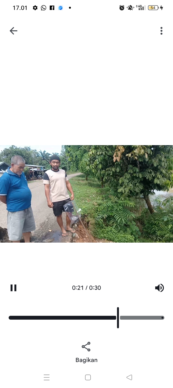 Warga Dusun Jumbak Khawatir Kondisi Jalan SemKin Runtuh Di Musim Hujan