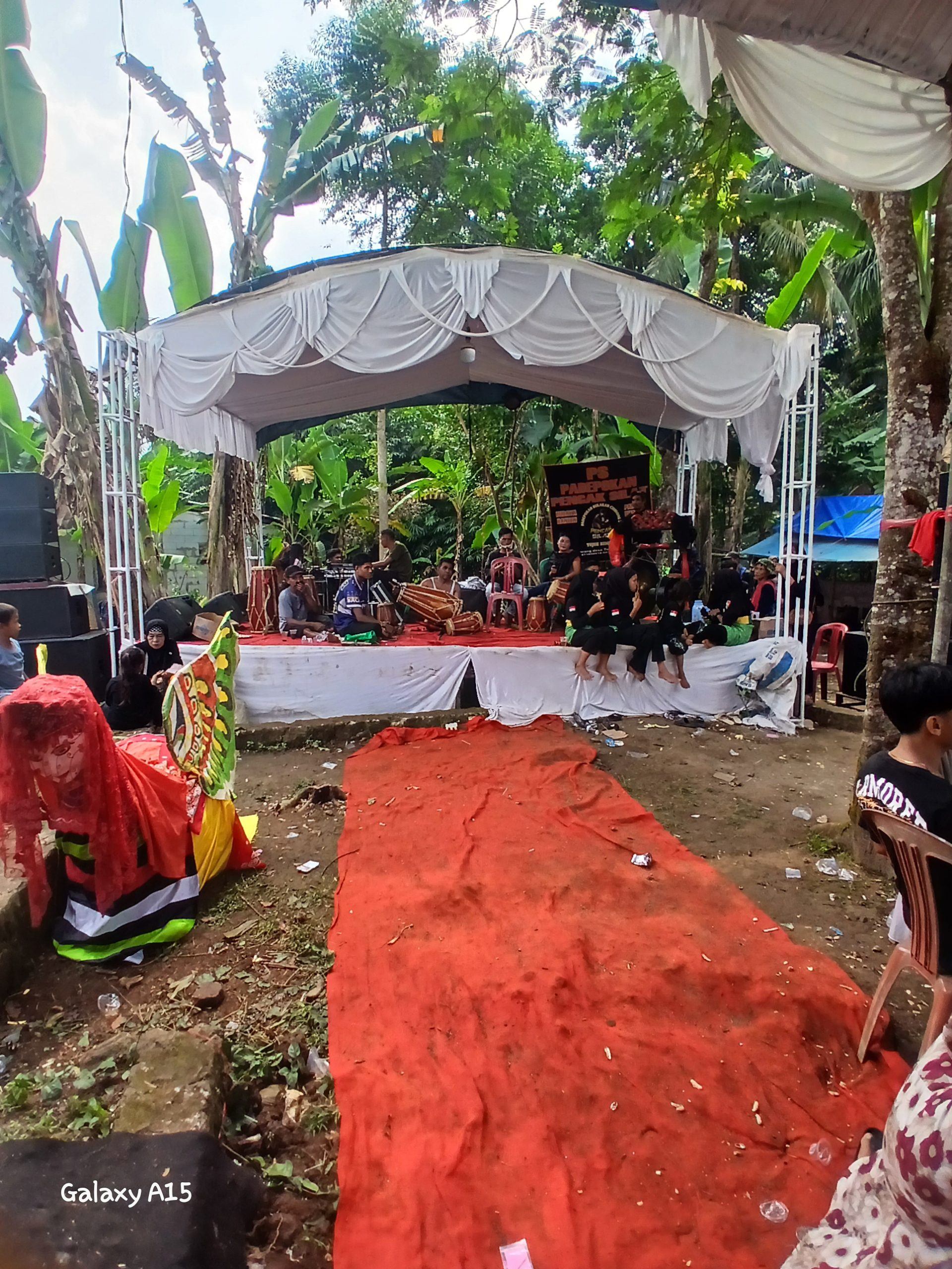 SENI BUDAYA pencak silat kesti TTKKDH DALAM RANGKA TASYAKURAN KHITANAN ADINDA RUSWAN Putra bapak rohmat dan ibu sela