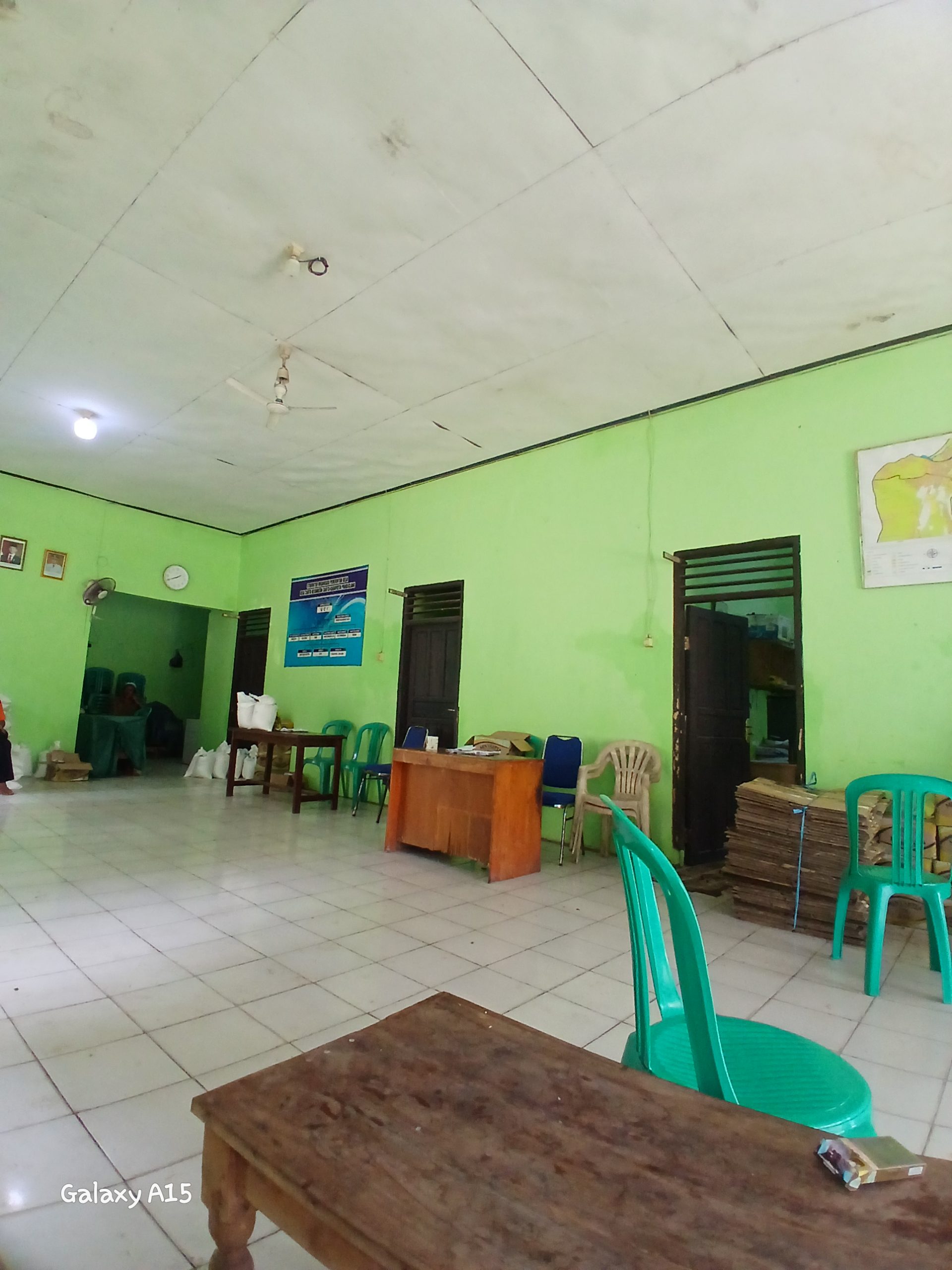 ALHAMDULILAH H.2 Pembagian Bantuan Pangan Non Tunai (BPNT) di Desa Carita telah selesai Berjalan dengan Lancar
