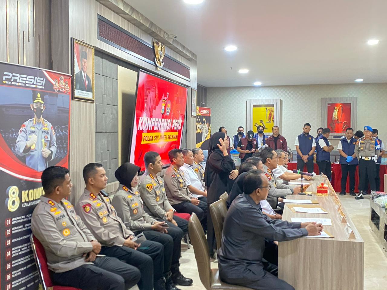 KAPOLRES PANGKEP HADIRI KONFERENSI PERS DAN PEMUSNAHAN BARANG BUKTI NARKOBA DI POLDA SUL-SEL