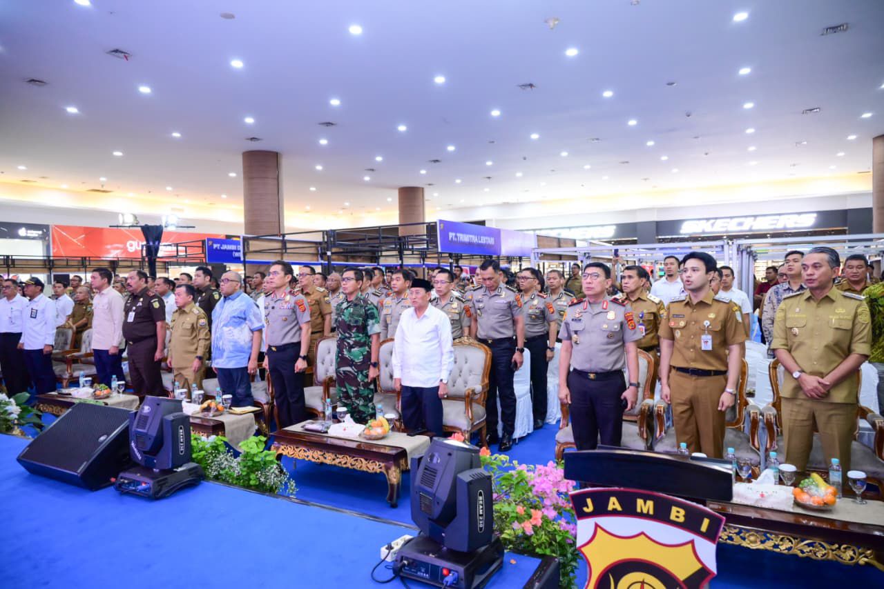 Wakapolres Bungo dan Kabag SDM Polres Bungo Hadiri Pembukaan Bhayangkara Presisi Job Fair & Bazar UMKM Polda Jambi 2026