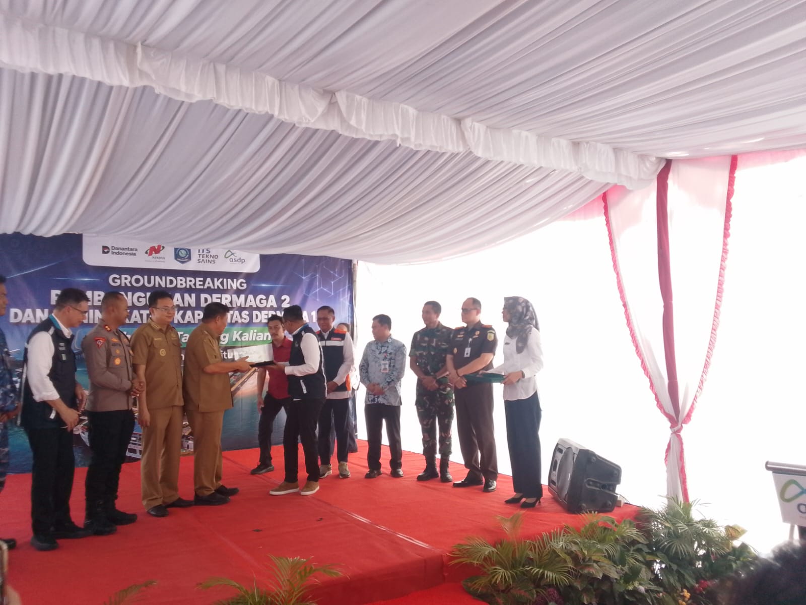 GROUNDBREAKING PEMBANGUNAN DERMAGA 2 DAN PENINGKATAN KAPASITAS DERMAGA 1 PELABUHAN TANJUNG KALIAN MENTOK