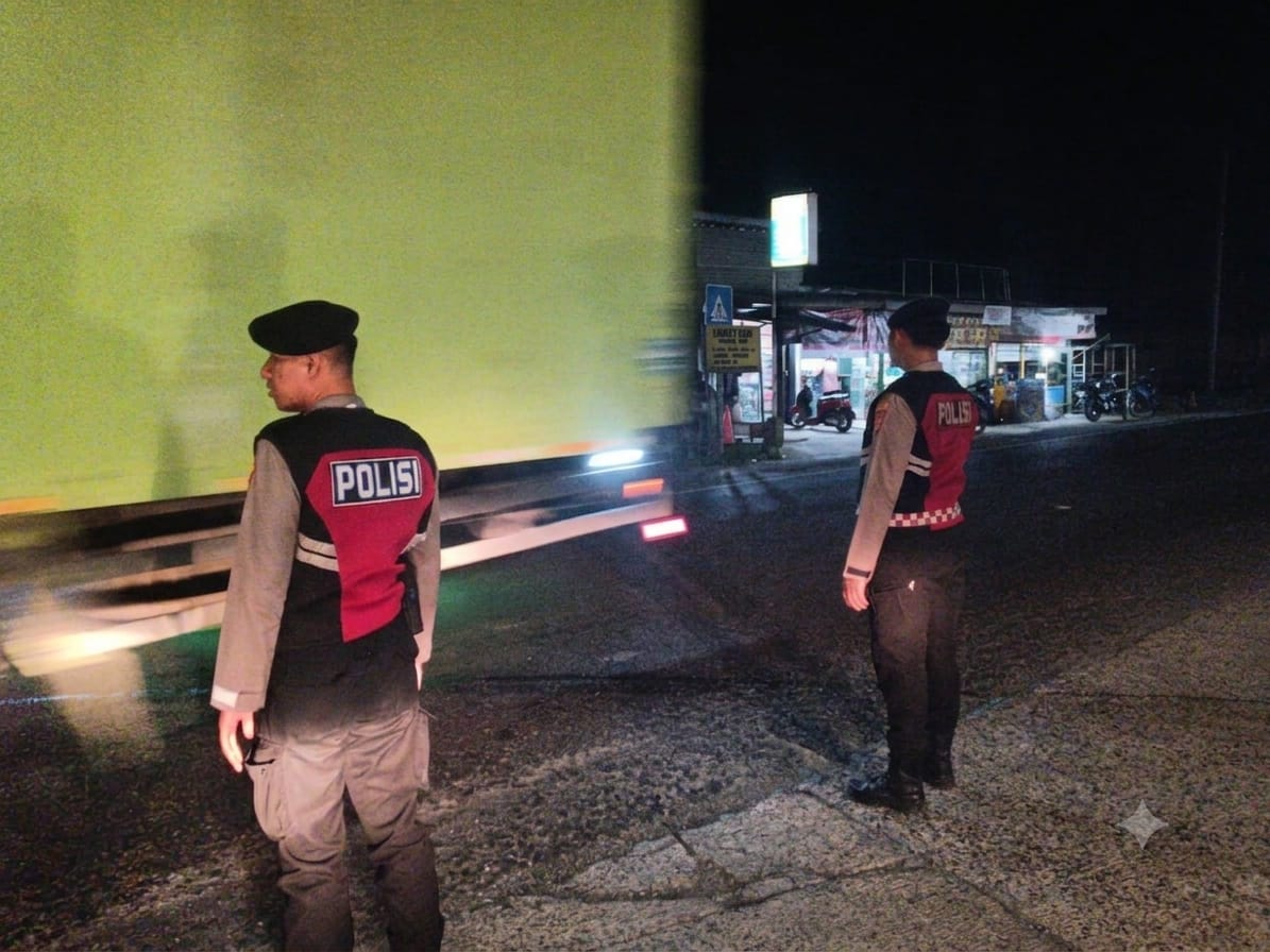 Jajaran Sat Samapta Polres Mesuji Laksanakan Patroli Janji Jaga di Titik Rawan Lalu Lintas dan Perbatasan*   
