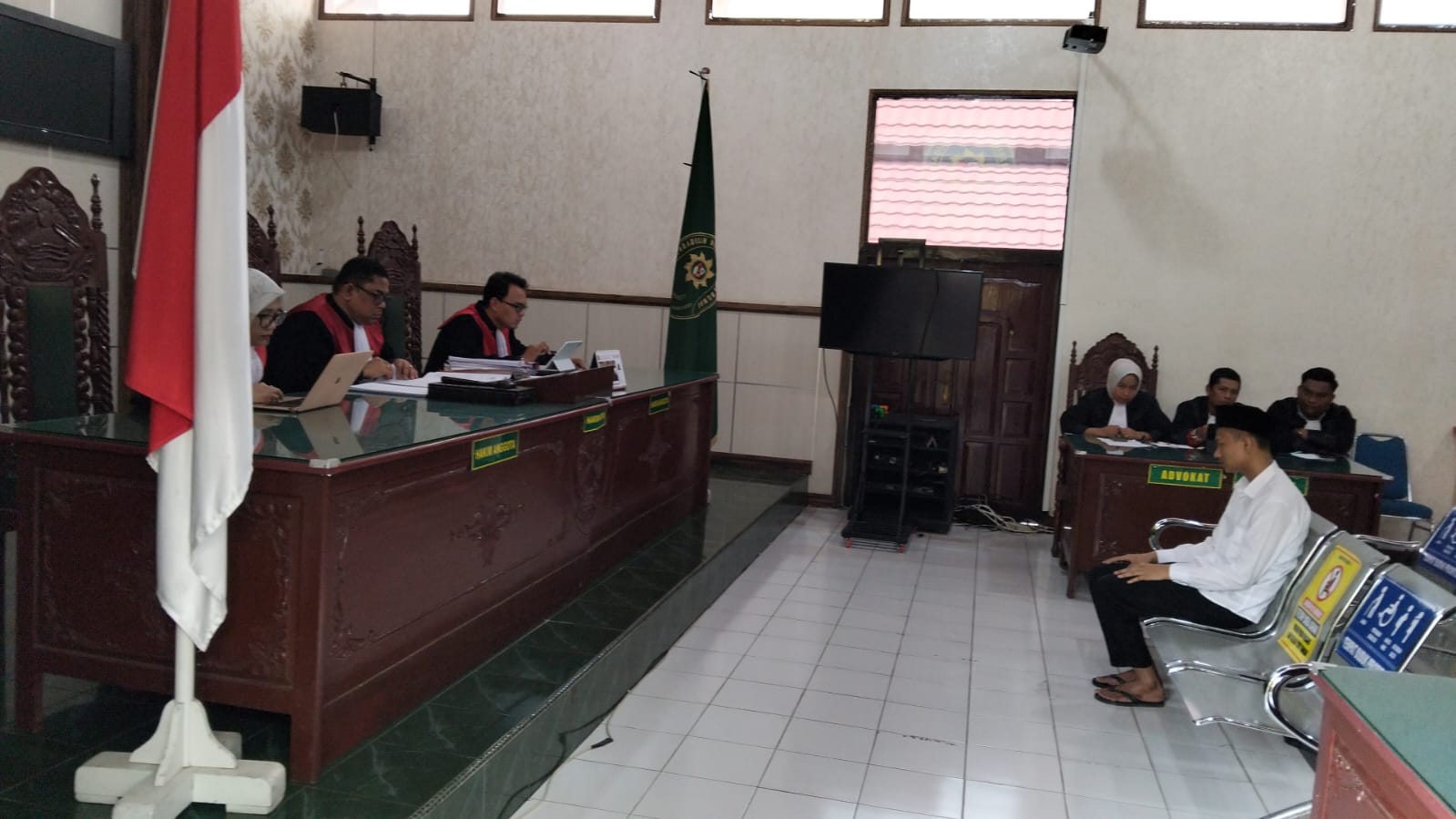 SEUMUR HIDUP! Waldi Divonis Hakim dalam Kasus Pembunuhan, Pengamanan Sidang Berjalan Kondusif