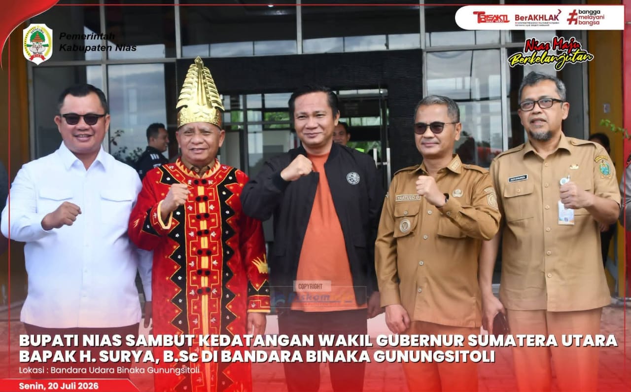 BUPATI NIAS SAMBUT KEDATANGAN WAKIL GUBERNUR SUMATERA UTARA DI BANDARA BINAKA GUNUNGSITOLI