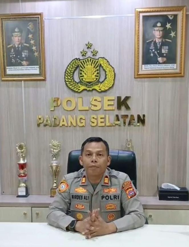 Tim Reskrim Polsek Padang Selatan Berhasil Ciduk Pelaku Pencurian Pagar Di Atas Angkot