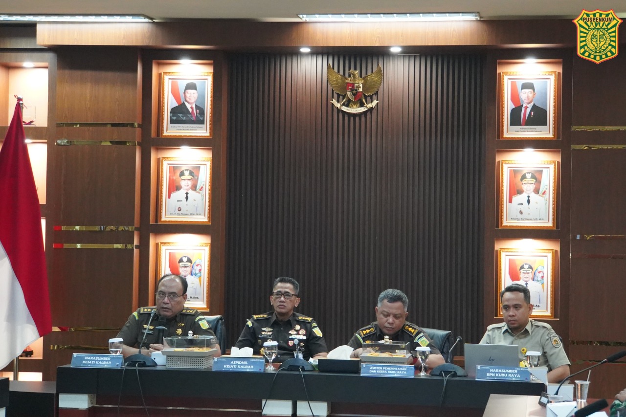 KUBU RAYA KALBAR Kejati Kalbar Gelar Penyuluhan Hukum di Kubu Raya, Bahas Pencegahan Karhutla dan Permasalahan Pertanahan