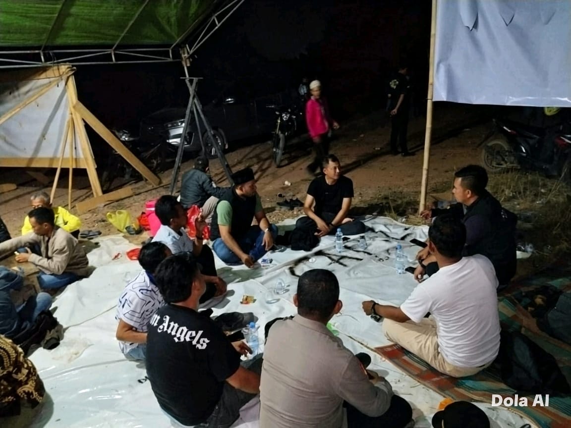Waka Polres Mesuji Sambang ke Lokasi Tenda Masyarakat Delapan Desa Penyangga PT. PAL