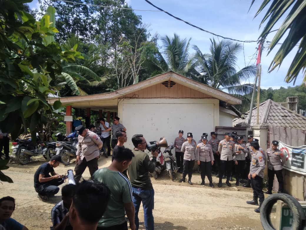 Jaminan Mutu Jadi Sorotan, LSM KCBI Aksi 3 Hari di Proyek SMAN Unggulan Sukma Nias