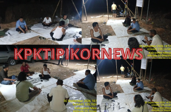 Jajaran Anggota Polres Mesuji Mengadakan Pertemuan Penting Dengan Tokoh Masyarakat Di Desa Denyangga PT PAL